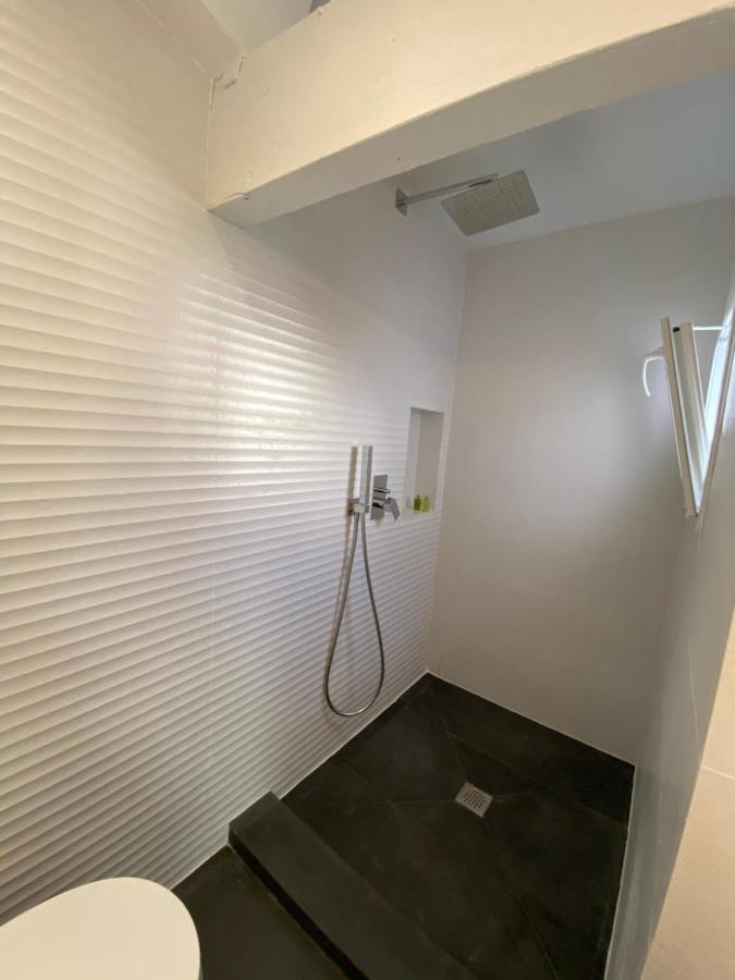 Atico Suite Con Terraza Totalmente Privada En Pleno Centro Historico De Sevilla 外观 照片